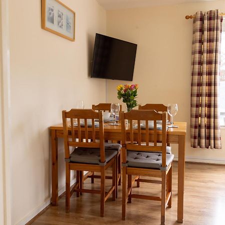 Stouts Court Apartment Леруик Екстериор снимка