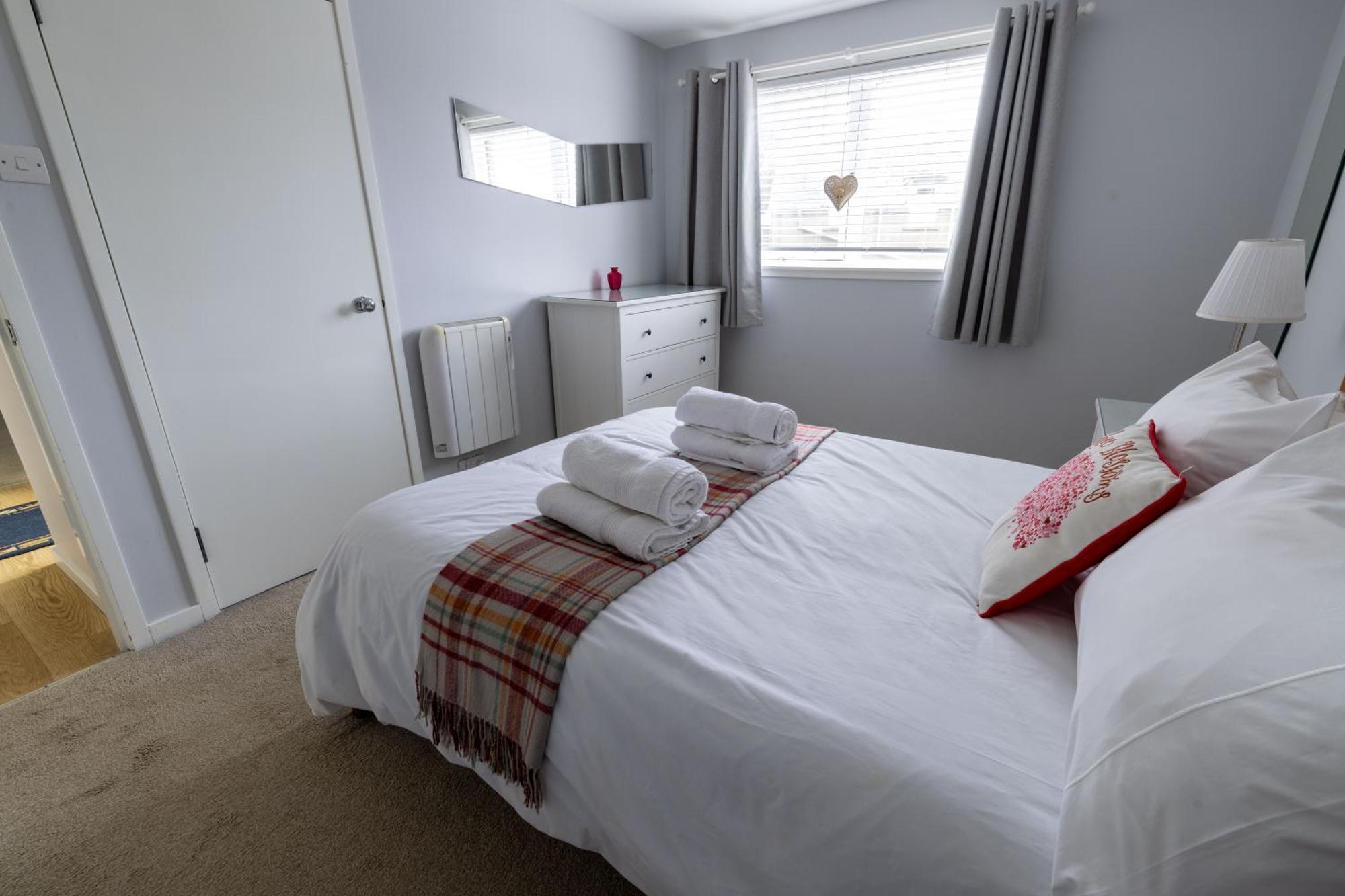 Stouts Court Apartment Леруик Екстериор снимка
