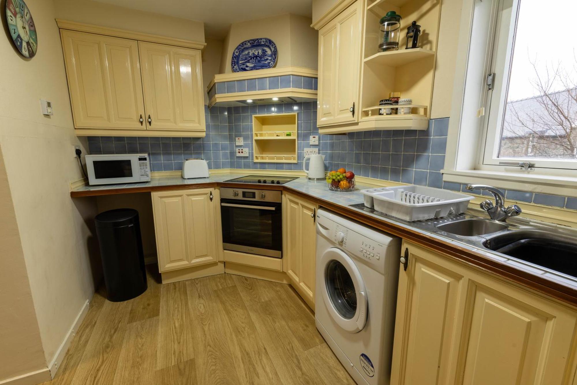 Stouts Court Apartment Леруик Екстериор снимка