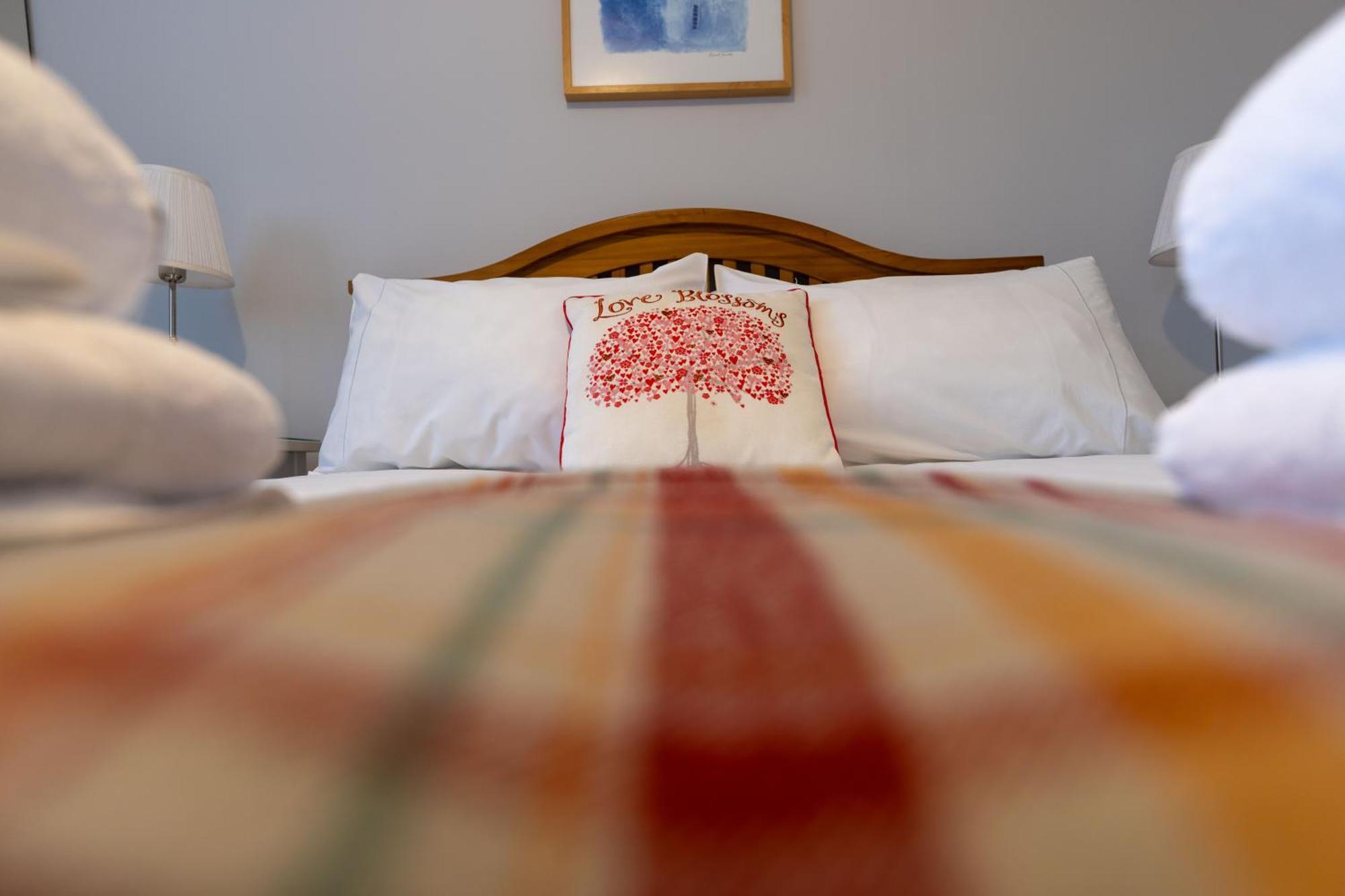 Stouts Court Apartment Леруик Екстериор снимка